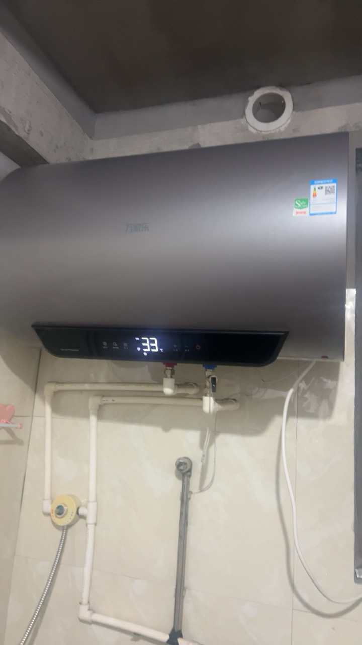 万家乐 80升电热水器80L家用 3200W大功率速热 一级能效 安全无电洗 智能抑菌 WIFI远程遥控D80-FW5晒单图
