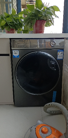 海尔(Haier)10KG全自动变频滚筒洗衣机家用大容量精华洗525筒径智能投放香薰除菌 洗烘一体HBD14326L晒单图