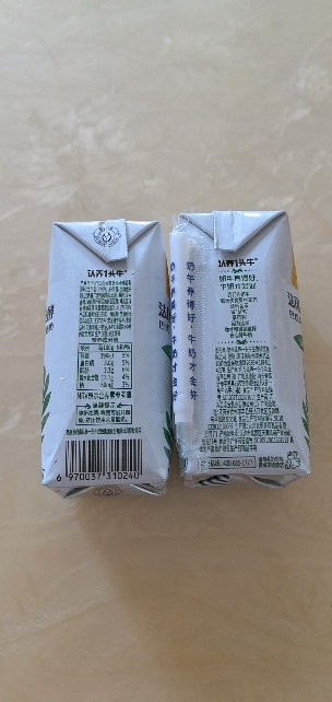 认养一头牛 风味酸牛奶200g*12盒 经典原味常温酸奶 儿童学生营养奶 一提装 整箱 进口益生菌 原奶新鲜发酵晒单图