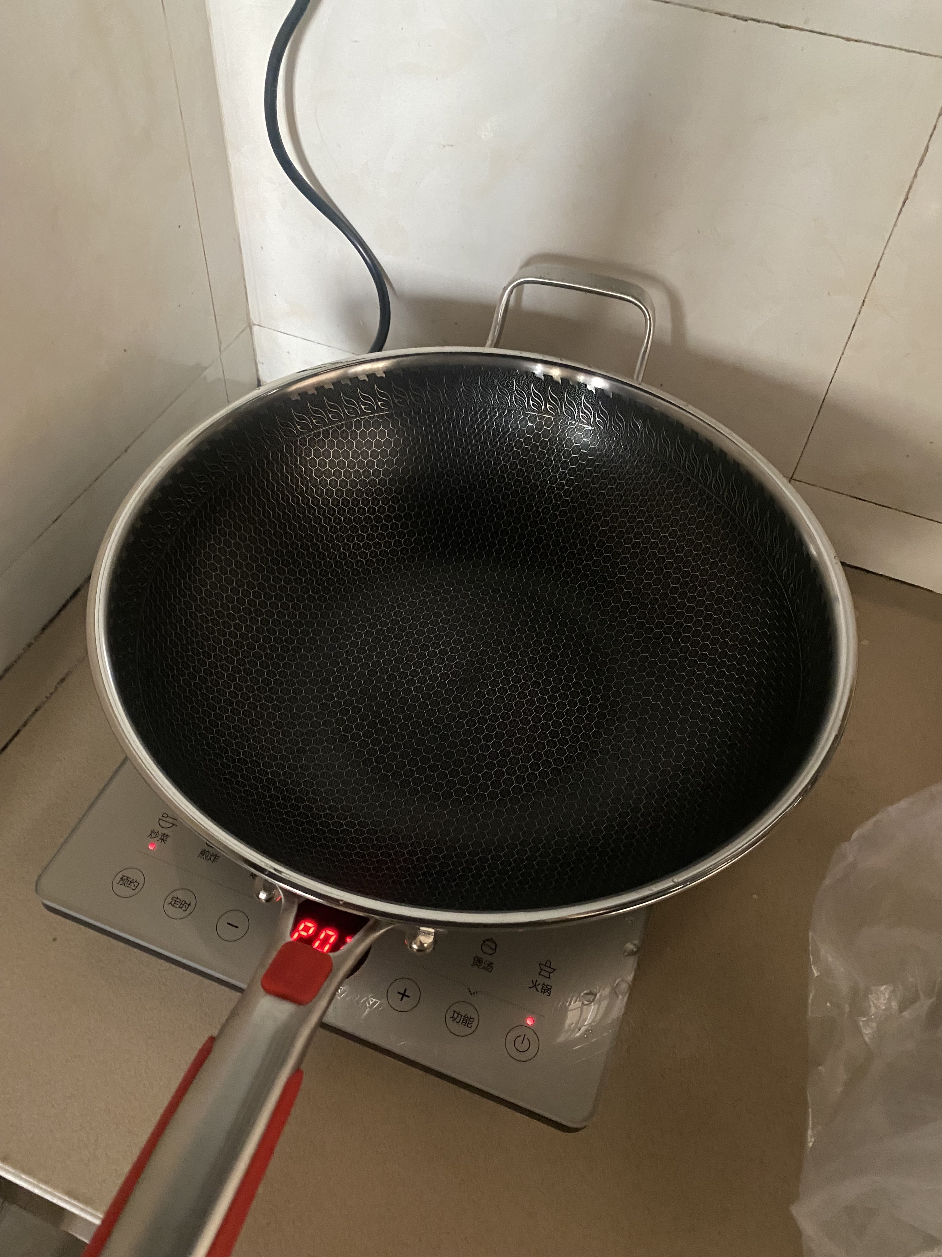 赫巴兹HZIB 第六代炒锅轻油烟无涂层316食品级不锈钢34cm满屏蜂窝平底炒菜锅电磁炉明火燃气通用晒单图