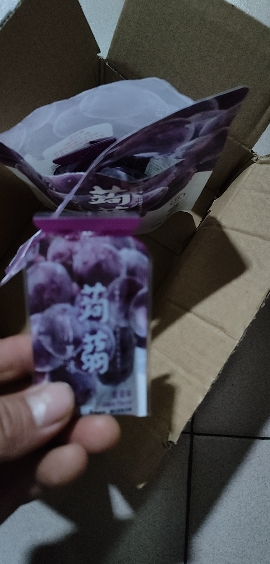 [69元任选13件]来伊份 果汁果冻系列网红零食果冻代餐解馋零食 蒟蒻果汁果冻葡萄味120g晒单图