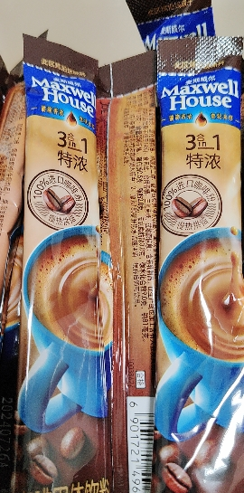麦斯威尔三合一特浓(13gx50条)经典特浓三合一速溶咖啡粉学生学习熬夜加班会议香浓即溶冲饮品晒单图