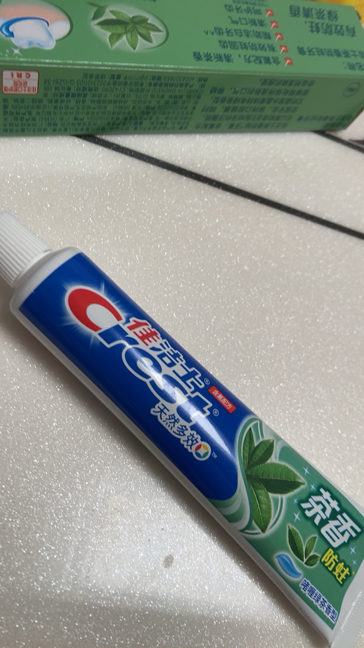 佳洁士茶洁牙膏90g 防蛀清新口气 含氟牙膏晒单图