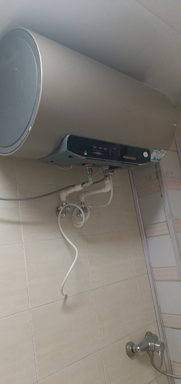 海尔(Haier)60升电热水器 EC6002-MG3U1 3300W变频速热 金刚无缝内胆 镁棒免更换 一级能效节能晒单图