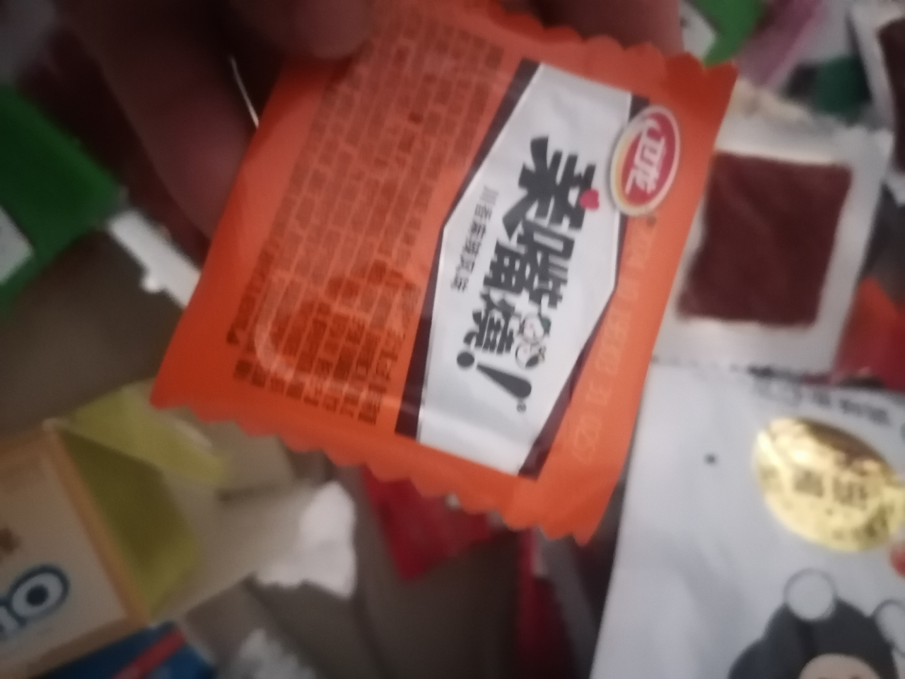 卫龙辣条亲嘴烧300g*1袋混合口味休闲零食小吃大刀肉即食豆干出游晒单图