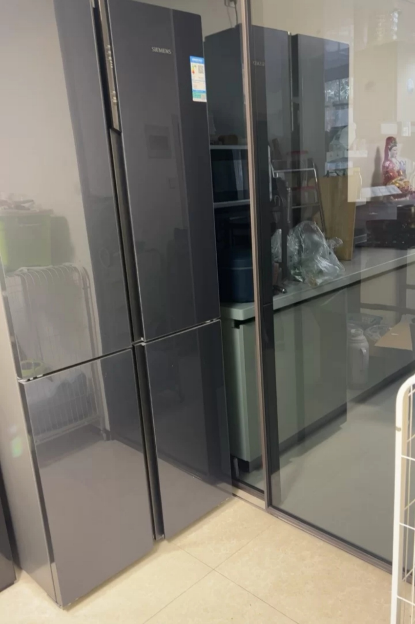 西门子[十字星系列玻璃门]线下同款497升四开门变频冰箱 60.9cm超薄机身微平嵌 支持国家补贴 KC82EA256C晒单图