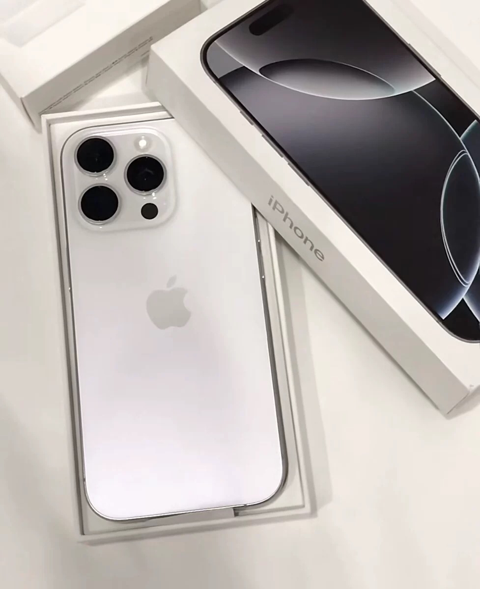 Apple iPhone 16 Pro Max 512G 白色移动联通电信5G双卡双待手机晒单图
