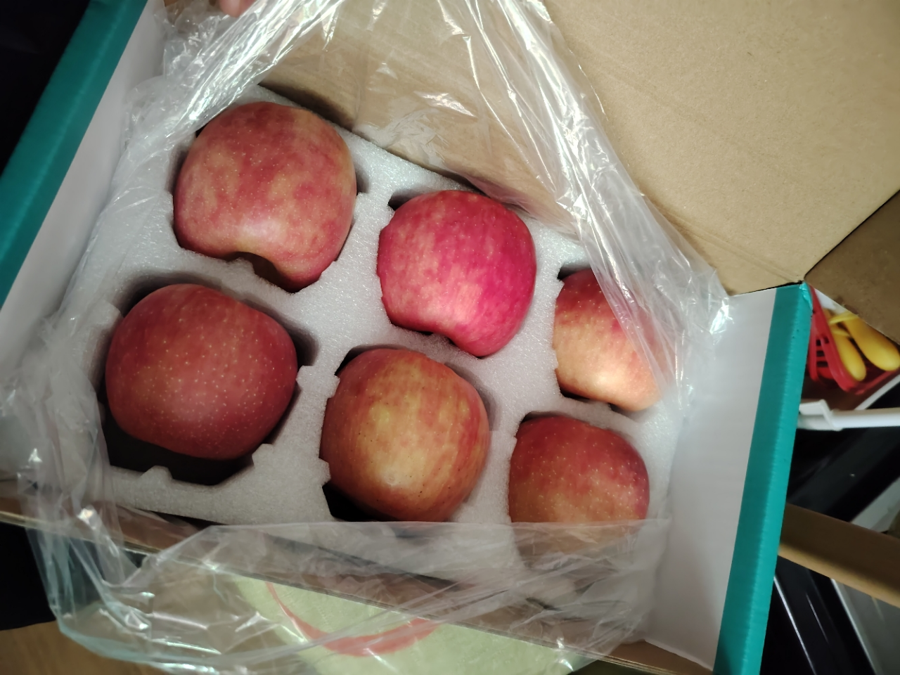 洛川苹果 陕西延安洛川新品种秦脆苹果水果 6枚大果秦脆大果85mm以上晒单图