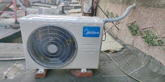 美的(Midea)空调挂机酷省电1.5匹p变频冷暖新一级智能壁挂式客厅卧室大风口节能省电KFR-35GW/N8KS1-1晒单图