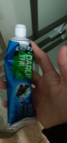 DARLIE好来(原黑人)牙膏超白竹炭深洁中国120g 深度清洁牙渍 双效焕白晒单图