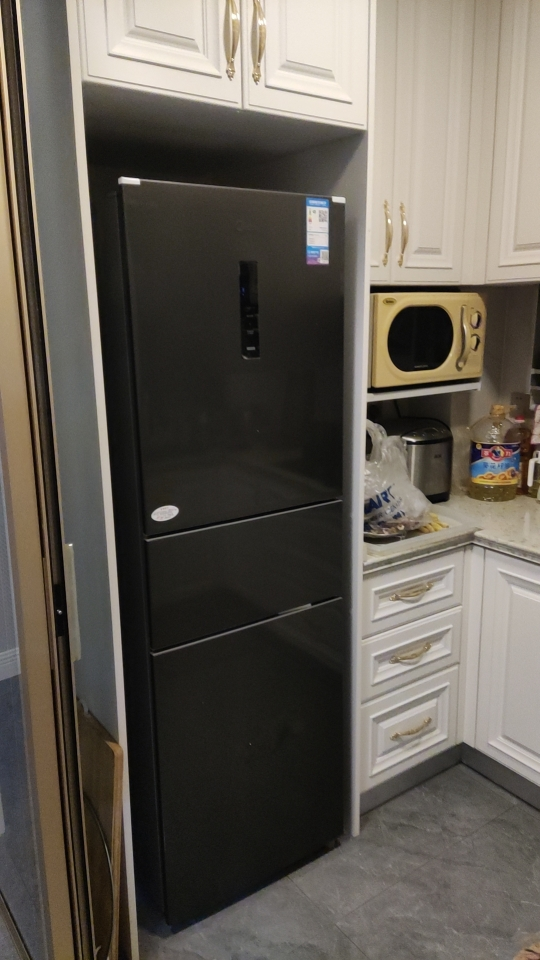 [自营]美的冰箱(Midea)三门大容量智能家用冰箱三开门一级风冷无霜变频双净味租房宿舍小冰箱MR-283WTPZE晒单图