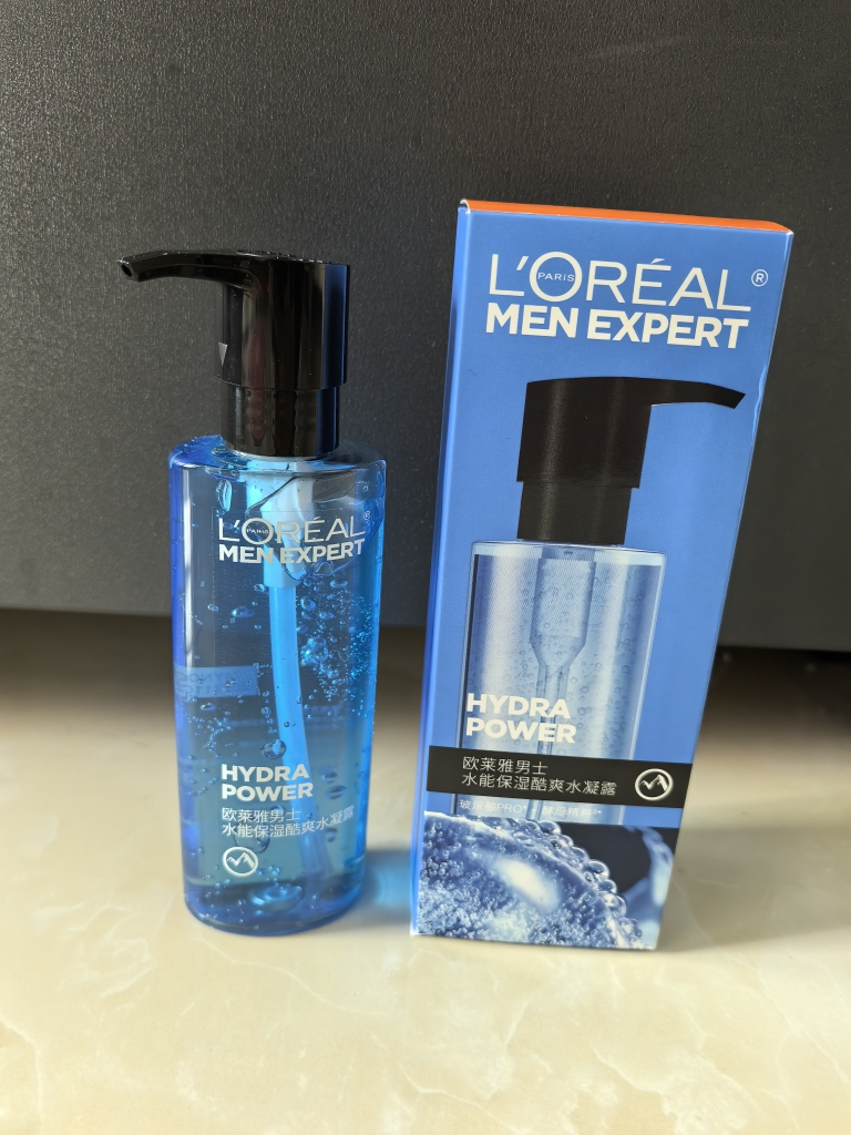 欧莱雅(L'OREAL)男士水能保湿酷爽水凝露120ml(保湿补水 滋润营养 凝露嗜哩保湿水)晒单图