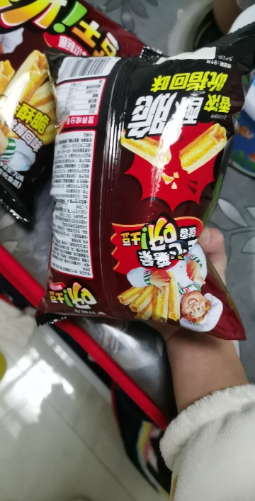 好丽友呀土豆薯条休闲食品小吃解馋小零食 麻辣小龙虾味70g*3袋晒单图