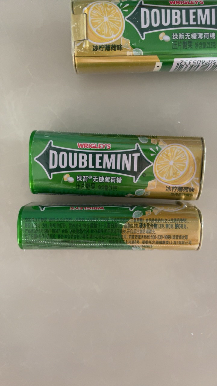 绿箭口香糖泡泡糖零食网红糖果清新口气 23.8g 薄荷糖冰柠薄荷味 铁盒装35粒 -单盒*3晒单图