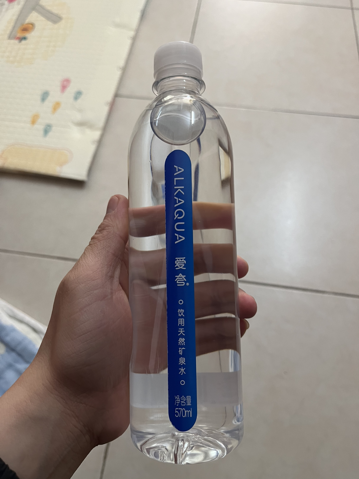 统一 爱夸 天然矿泉水 570ml*4瓶装晒单图