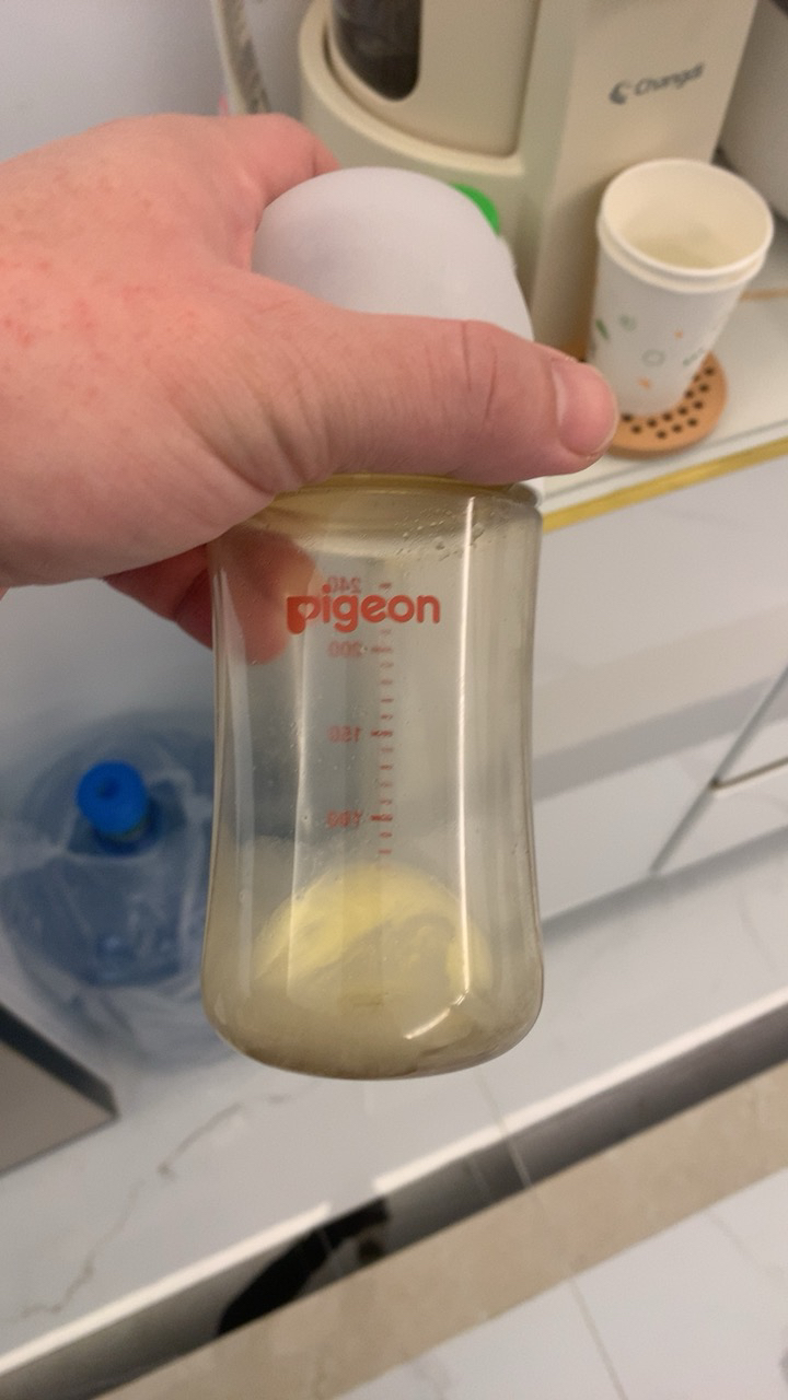 贝亲(Pigeon)自然实感第3代宽口径PPSU奶瓶240ml(配M号奶嘴)3个月以上晒单图