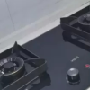 华帝(vatti)燃气灶双眼灶具一键爆炒5.4KW家用猛 嵌入式全进风玻璃灶台i10095B(天然气)晒单图