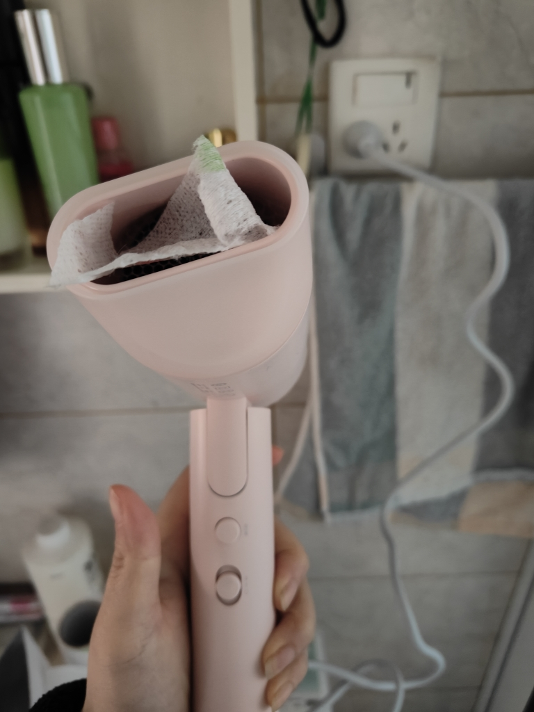 小米(MI)吹风机H101粉色 米家可折叠高速吹风筒护发负离子速干家用大风力 便携小巧宿舍降噪大功率理发店专业无叶电吹风晒单图