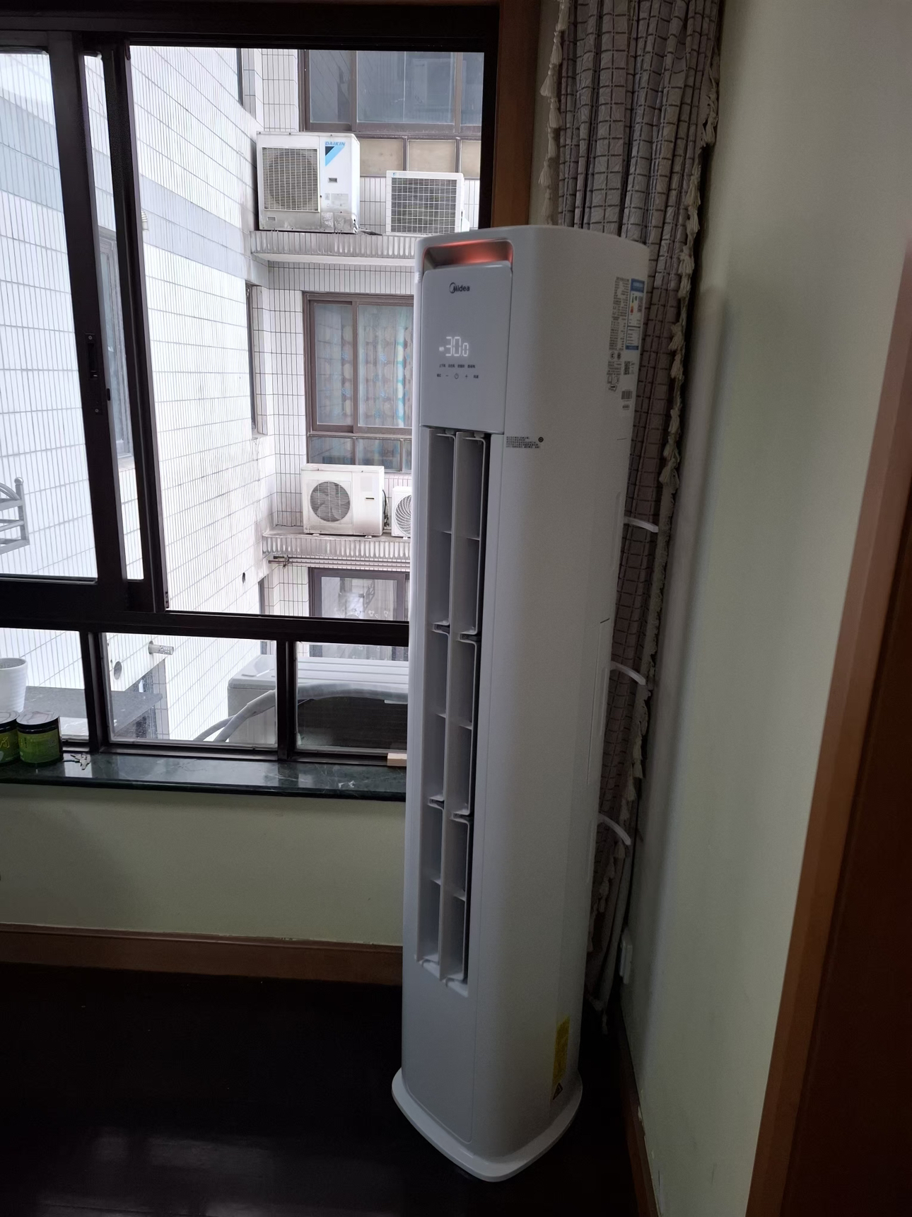 美的(Midea)空调立式柜机酷省电Pro大3匹新一级能效变频冷暖家用智能空调官方正品KFR-72LW/N8KS1-1P晒单图