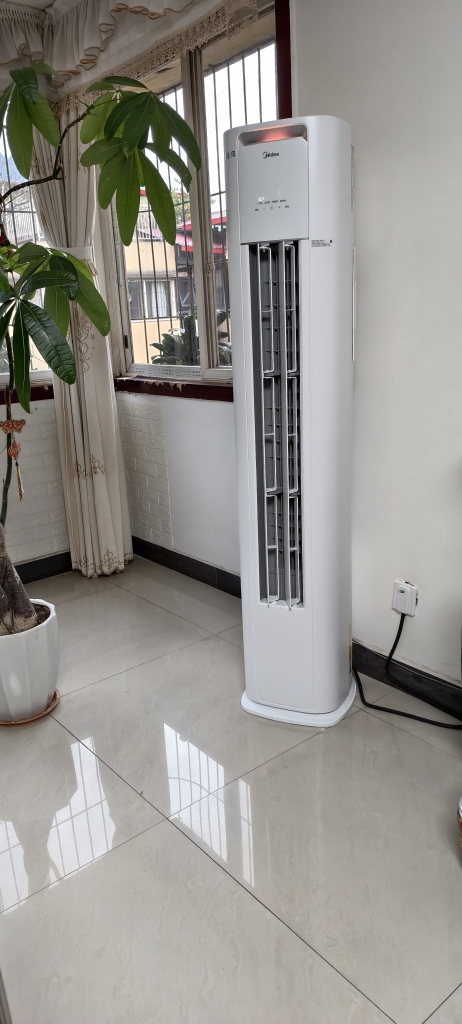 美的(Midea)空调立式柜机酷省电Pro大3匹新一级能效变频冷暖家用智能空调官方正品KFR-72LW/N8KS1-1P晒单图