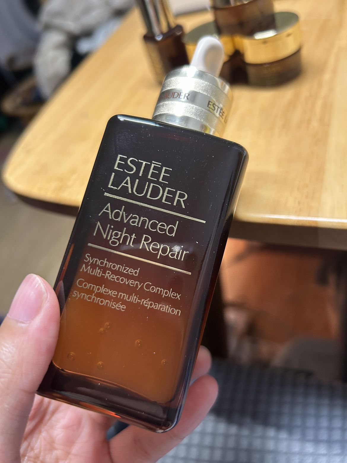 (Estee Lauder)雅诗兰黛特润修护肌透肌底精华露ANR抗皱特润修护肌透精华露100ml+抗蓝光眼/霜5ml*3晒单图