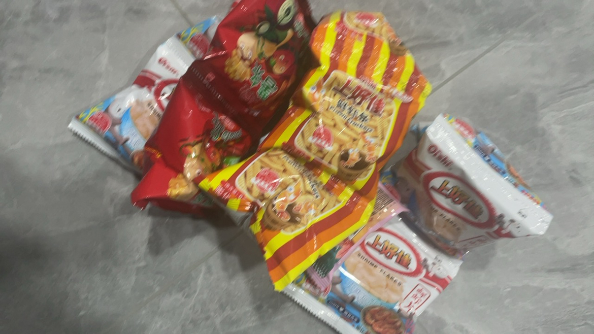 上好佳10包小包装(混合口味)鲜虾片粟米条洋葱圈薯片儿童小零食大礼包散装小吃休闲食品晒单图