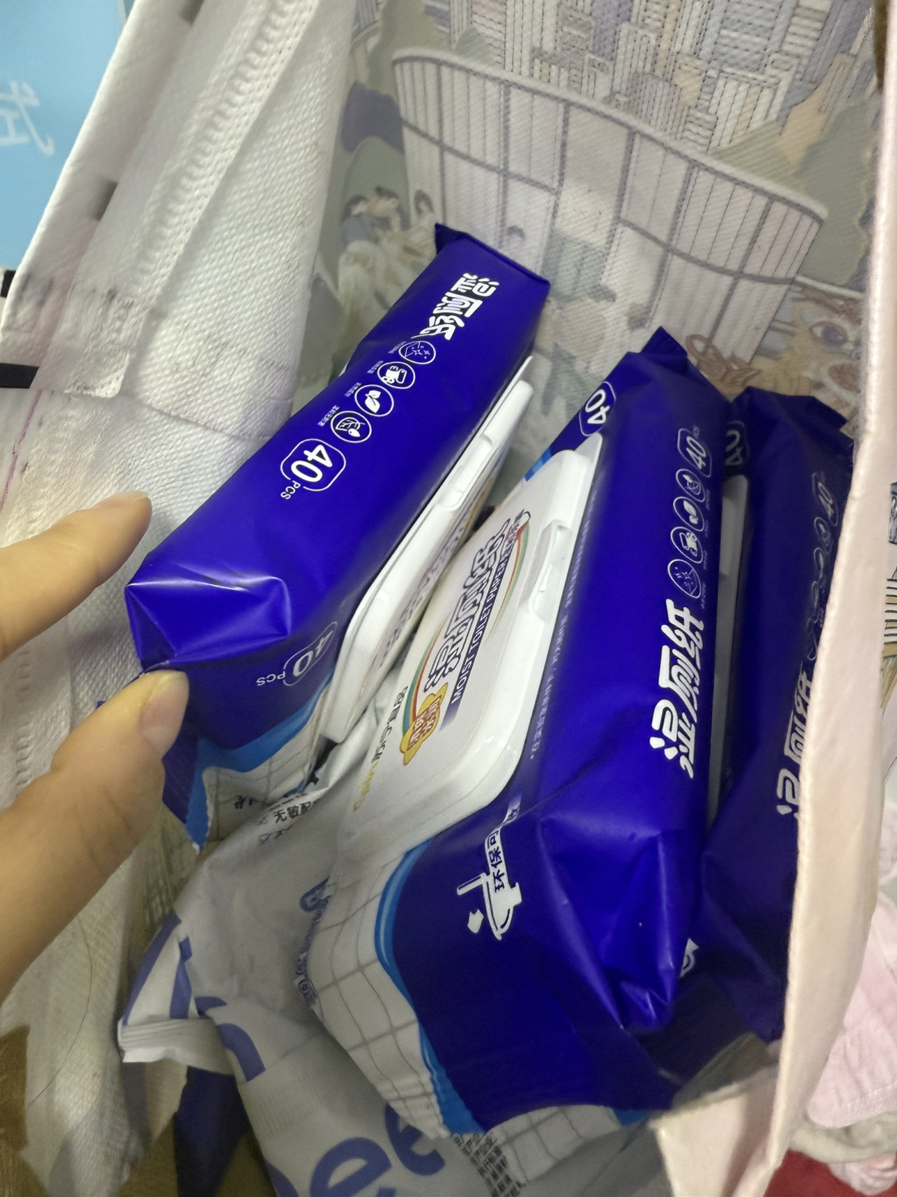 苏宁宜品湿厕纸40片*3包带盖家庭装水润清爽擦屁屁湿厕纸晒单图