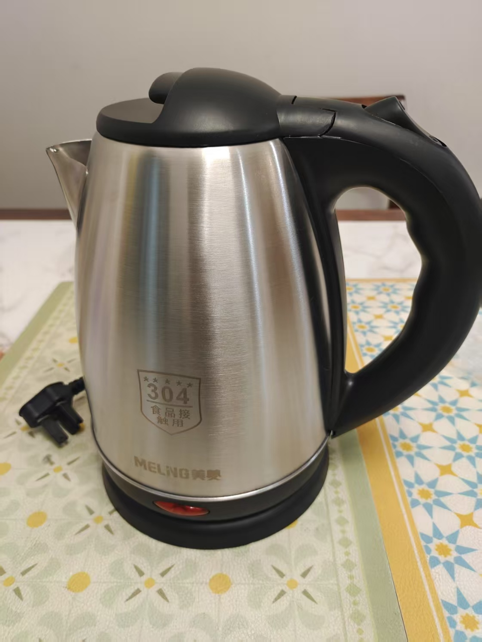 美菱(MeiLing)烧水壶热水壶电热水壶 304不锈钢电水壶 1.8L大容量 MH-1801晒单图