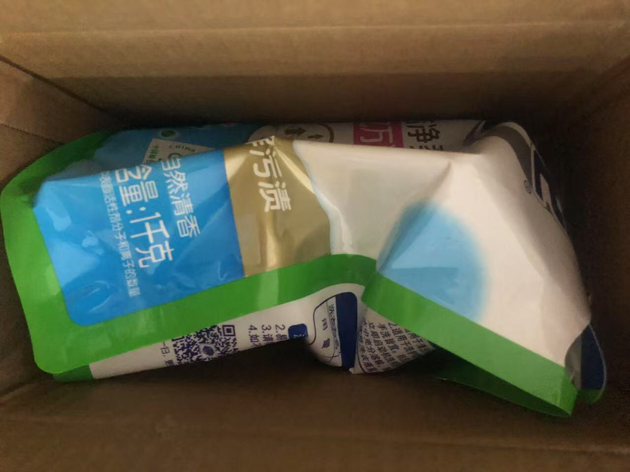 超能洗衣液袋装1kg袋装香味持久深层去污家庭装家用补充装晒单图