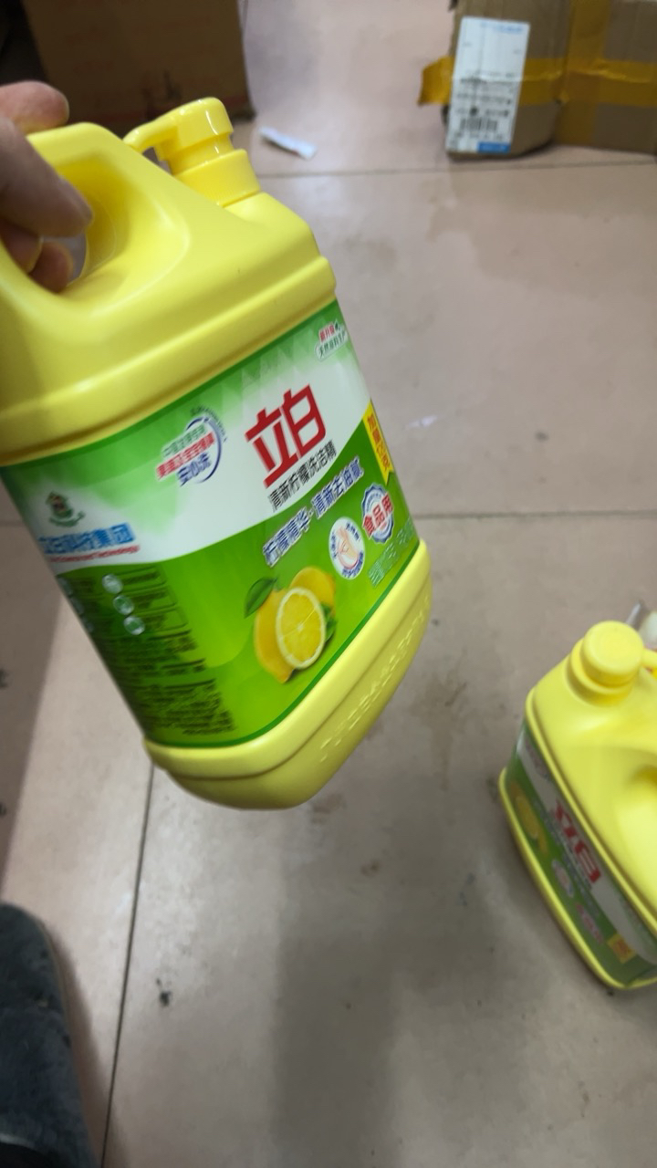立白清新柠檬洗洁精1.12kg*2桶轻松去油清新去味食品用不伤手果蔬放心洗晒单图