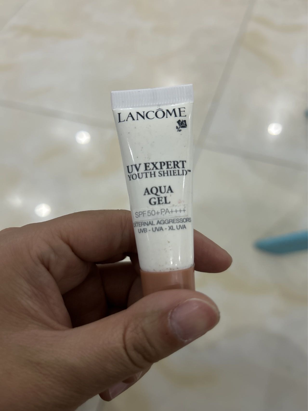 法国(Lancome)兰蔻水漾轻透隔离露UV小白管空气感防晒霜 SPF50柔皙轻透防晒霜50ml (清爽型) +10ml晒单图