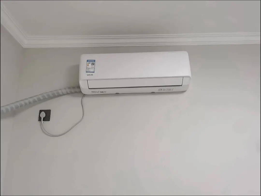 美的(Midea)空调挂机酷省电大1.5匹家用一级能效变频冷暖客厅卧室壁挂式空调官方正品KFR-35GW/N8KS1-1晒单图