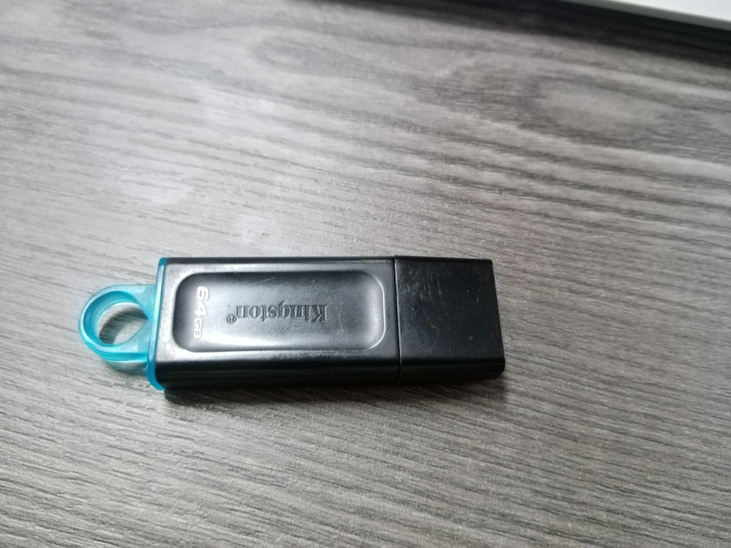 金士顿(Kingston)256GB USB3.2 Gen 1 U盘 DTX 时尚设计 轻巧便携晒单图