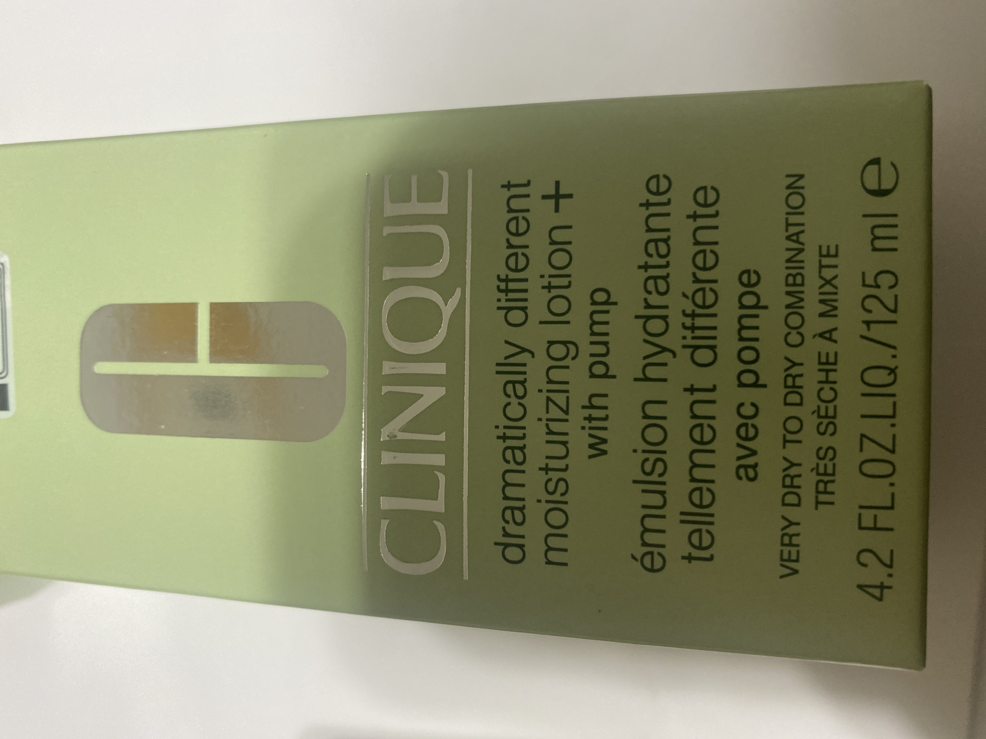倩碧(CLINIQUE)天才黄油 卓越控油面霜 保湿补水 啫喱有油乳液男女学生可用 125ml /有油晒单图