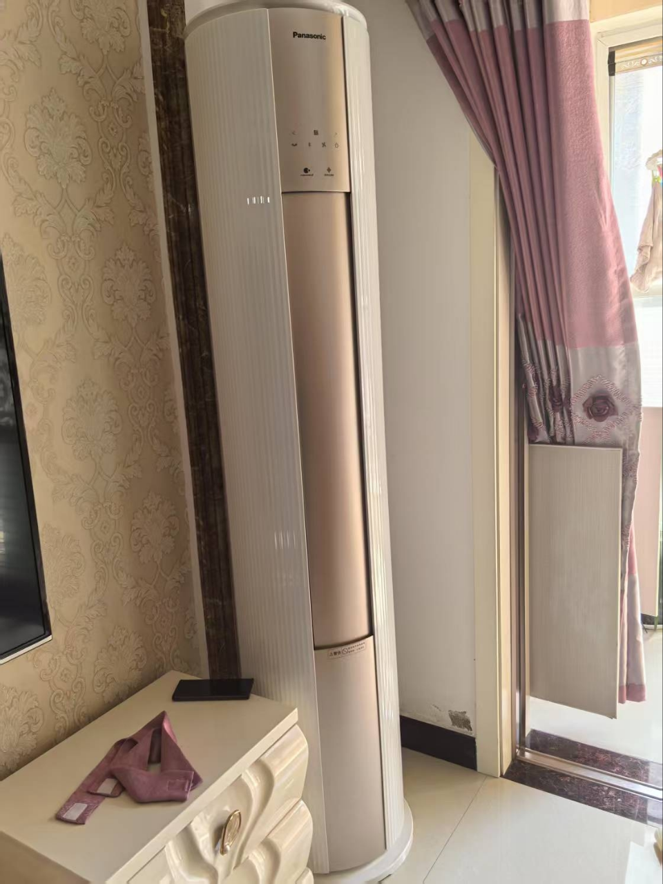 松下(Panasonic)3匹新一级直流变频冷暖 20倍纳诺怡除菌圆柱立式柜机空调 电辅热WIFI智控JM72F310N晒单图