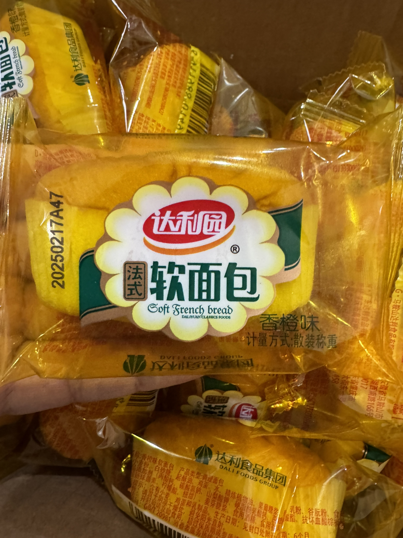 达利园香橙味法式软面包1500g箱装早餐面包零食点心晒单图