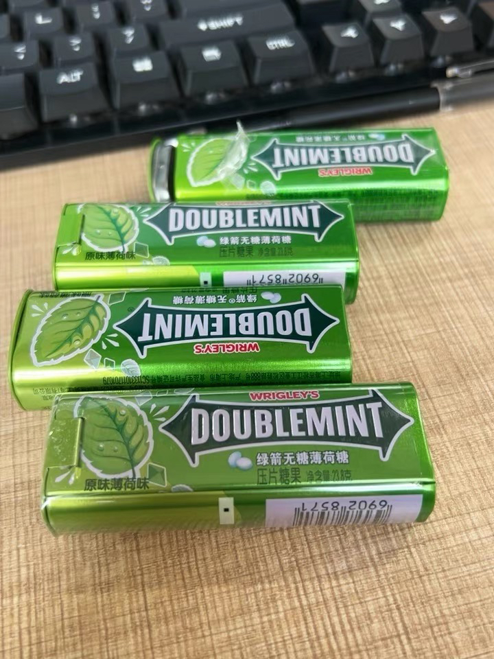 绿箭口香糖零食清凉糖果口气清新接吻清嘴含片无糖薄荷糖35粒*2盒铁盒晒单图