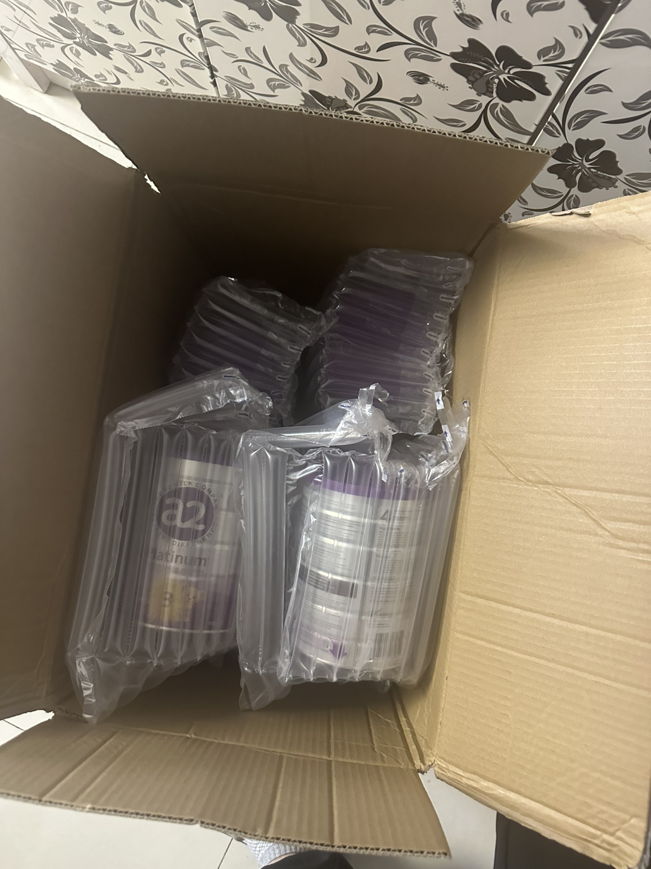 6罐装 | 澳洲a2 Platinum 白金版 配方奶粉3段 (1-3岁)900g/罐 原装进口[效期至26年10月]晒单图