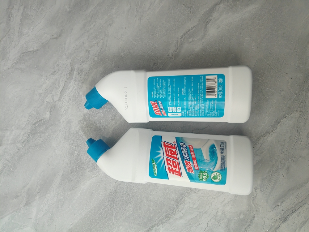 超威强效洁厕净500g*2瓶挂壁持久除重垢弯口设计清洁无死角晒单图