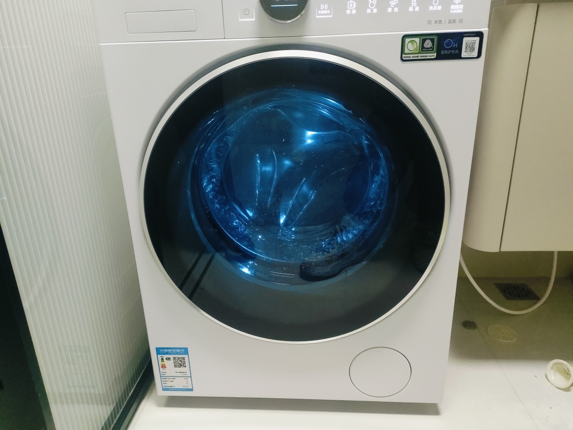 小天鹅小蓝鲸2.0滚筒洗衣机全自动家用纯平全嵌白色超薄蓝氧防串色 1.15超高净洗比 TG10VE80家电国家政府补贴晒单图
