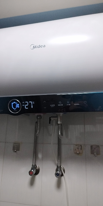 美的电热水器60升储水式 3300W变频 终身免换镁棒省钱 安全零电洗一级节能 智能家电 F6032-JA5(HE)晒单图