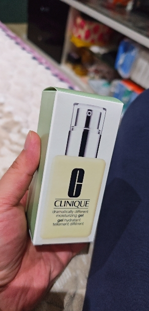 倩碧(CLINIQUE)天才黄油 卓越控油面霜 保湿补水 啫喱无油乳液 男女学生可用 125ml /无油晒单图