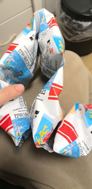 上好佳鲜虾片虾条薯片5g*5包解馋怀旧膨化小零食休闲食品小吃大礼包批发晒单图