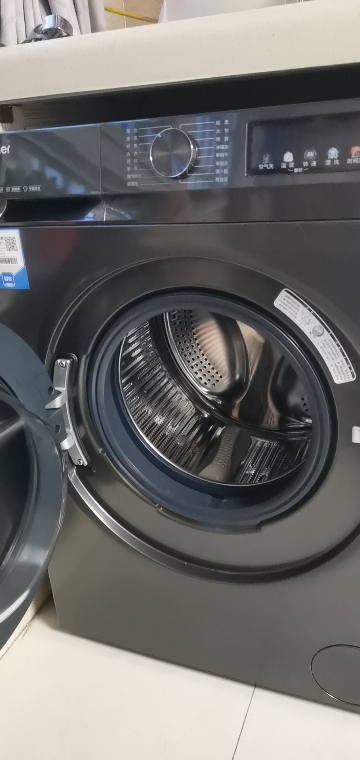 海尔(Haier)24年新品滚筒洗衣机全自动 初色系列 洗烘一体机 一件也能甩 10公斤以旧换新 超薄家用带烘干晒单图