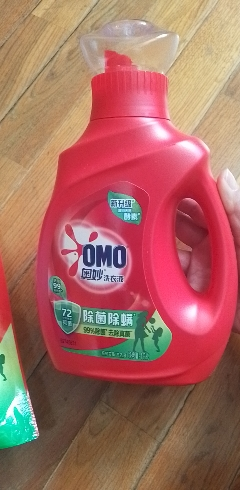 奥妙(OMO) 除菌除螨洗衣液 1kg+400g 源自天然酵素 去除四大细菌和尘螨(新老包装随机发货)[联合利华]晒单图