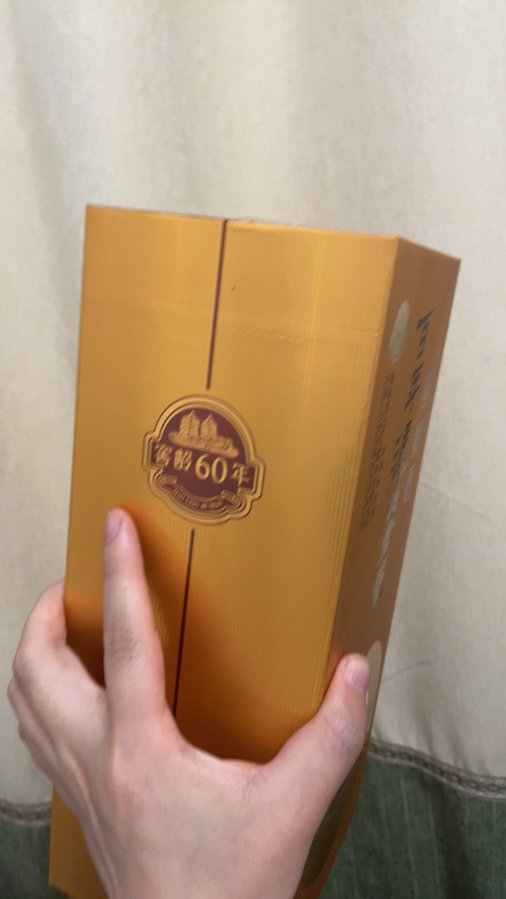 泸州老窖 百年老窖 窖龄60年 52度500ml 浓香型白酒 单瓶(新老包装随机发)晒单图