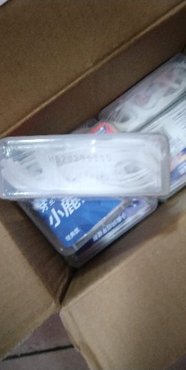 小鹿妈妈(FAWN MUM)牙线经典力学高拉力牙线棒盒装50支/盒*8 共400支晒单图