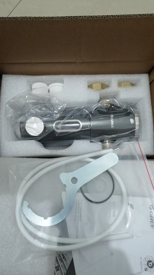 格力(GREE)家用前置过滤器6T/H大通量40微米精滤自来水中央滤水器 终身免换芯全屋净水WTE-QZBW12晒单图