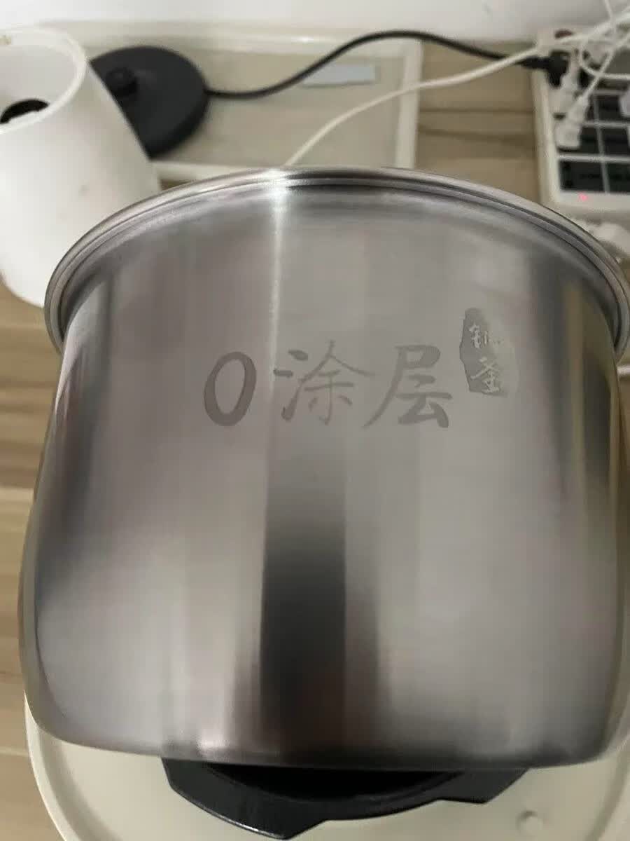 九阳(Joyoung)无涂层电压力锅 精致小容量小型家用3-4人电压力煲电饭煲 一键排气多功能智能菜单 30NS1晒单图