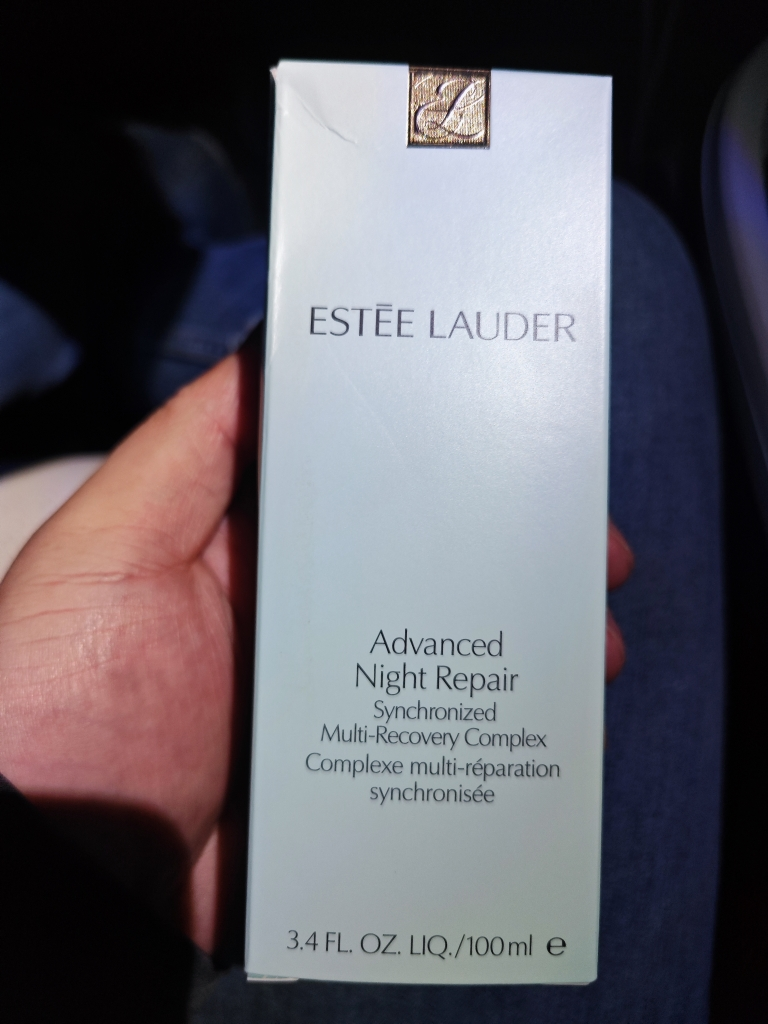 (Estee Lauder)雅诗兰黛特润修护肌透肌底精华露ANR抗皱 特润修护肌透精华露100ml +7ml小样晒单图
